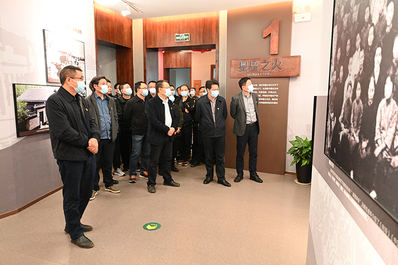 1669811355754355.jpg 游干班參觀02.jpg